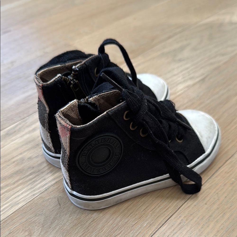 Unisex Burberry High-Top Toddler Sneakers with Rubber Soles
